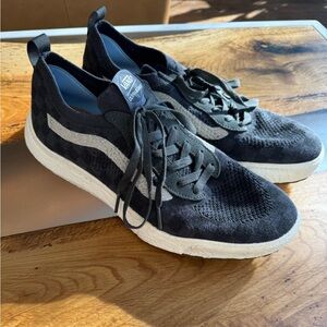 Vans - UltraRange VR3 Men’s Knit Sneakers